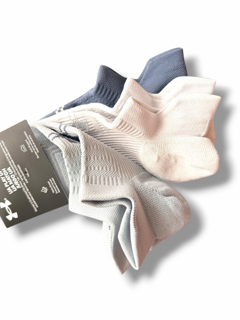 NWT Under Armour Play Up Cushioned No Show Tab Socks 3 Pack  Medium 6-10 Grey